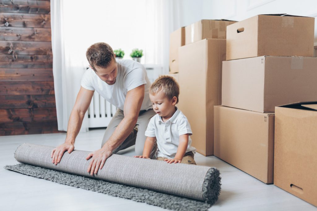 famille qui déménage
